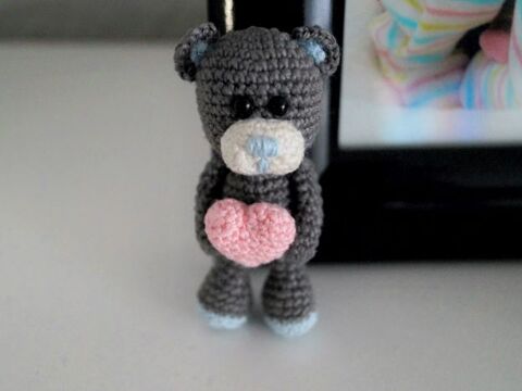 Schlüsselanhänger Bärchen, Amigurumi Bär, Taschenbaumler