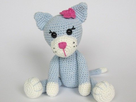 Kitty Ela Amigurumi Crochet Pattern