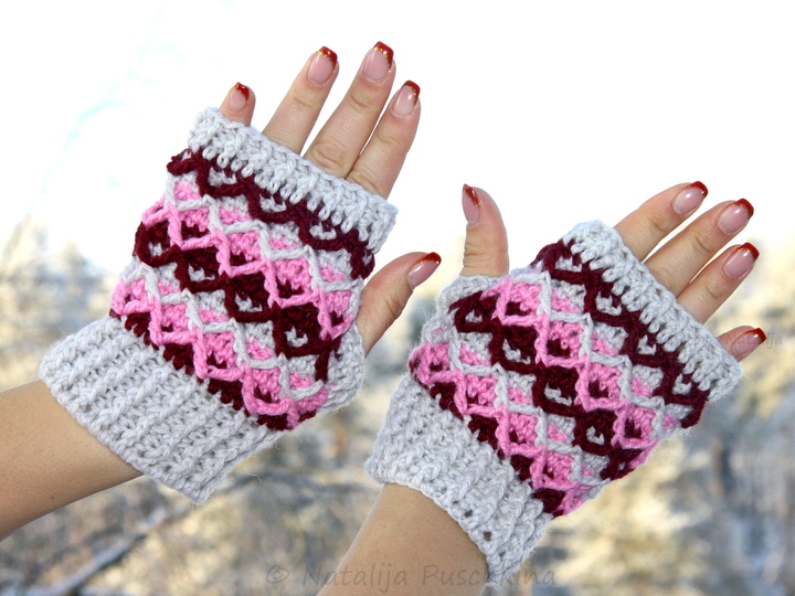 Armstulpen mit dem farbigen Muster - Anleitung für Größen S, M, L