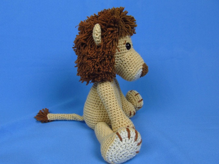 My Friend Lion Leo Amigurumi Crochet Pattern