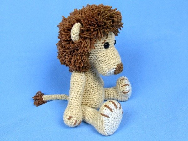 My Friend Lion Leo Amigurumi Crochet Pattern