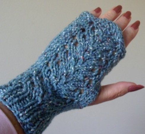 Lacey Vine Fingerless Gloves Knitted Pattern
