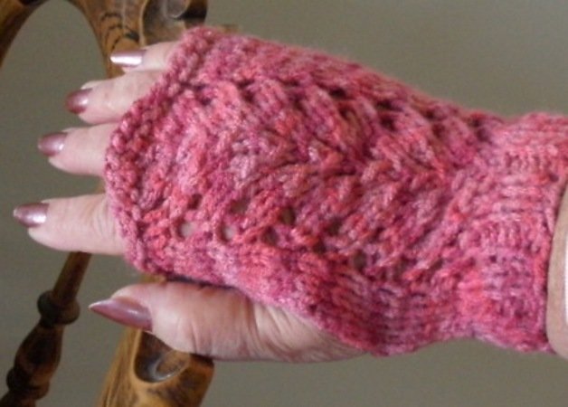 Lacey Vine Fingerless Gloves Knitted Pattern
