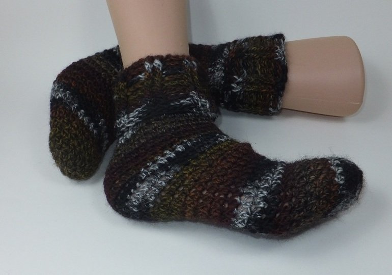 EasySoks1 easy to crochet cozy socks sizes 36–43 – crochet pattern