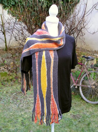 Strickanleitung Schal "in Flammen"