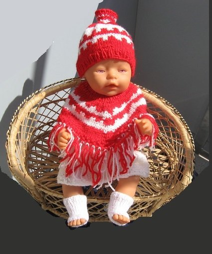 Poncho, Mütze und Knöchelwärmer für Baby Puppen