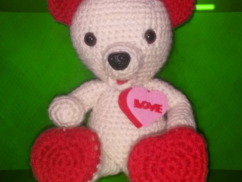 Häkelanleitung - Valentinsbärchen