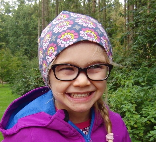 LUKAs knotted hat pattern with darts, unisex - Image 3