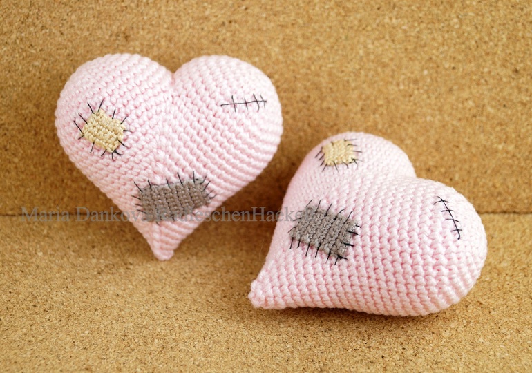 Verletztes Herz - Geschenk, Deko-Objekt, Duftkissen, Nadelkissen - Häkelanleitung