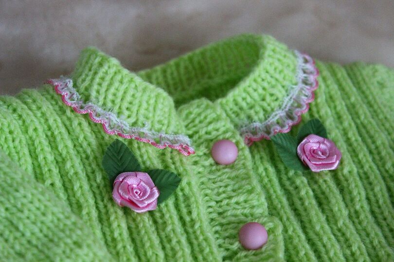 Strickanleitung für Babyjacke "Frühling"