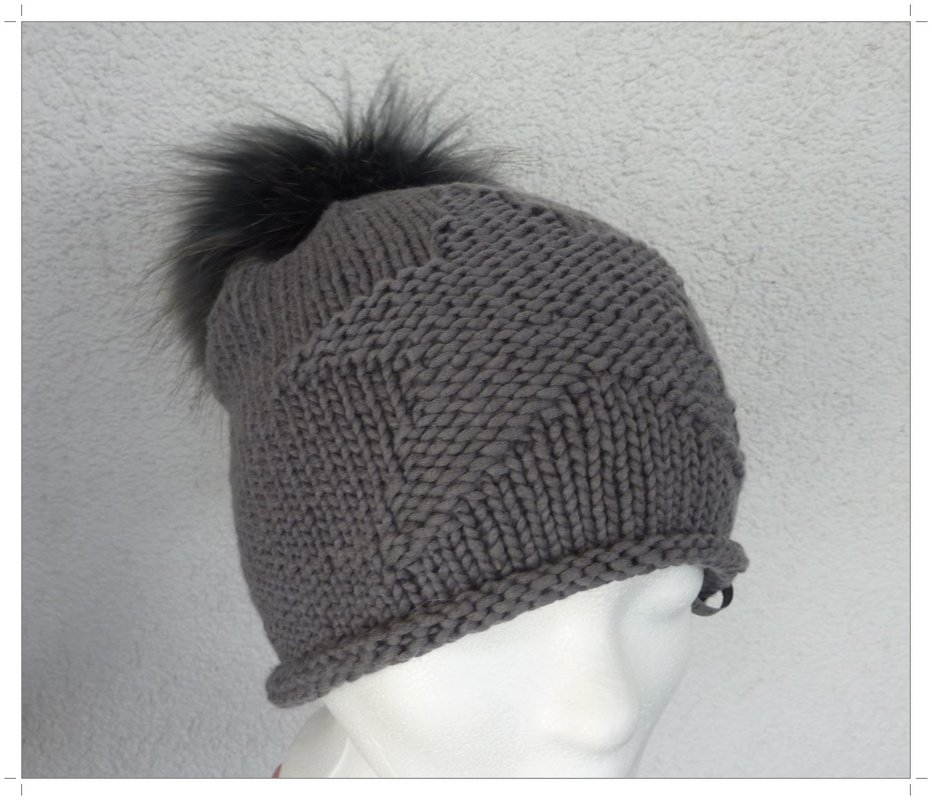 Graue Beanie mit Stern, Strickanleitung
