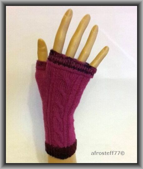 Strickanleitung für die fingerlose Handschuhe, Armstulpen "Jaqueline"