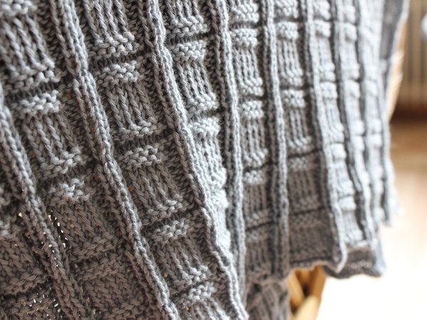 Iris, knittingpattern, Stola
