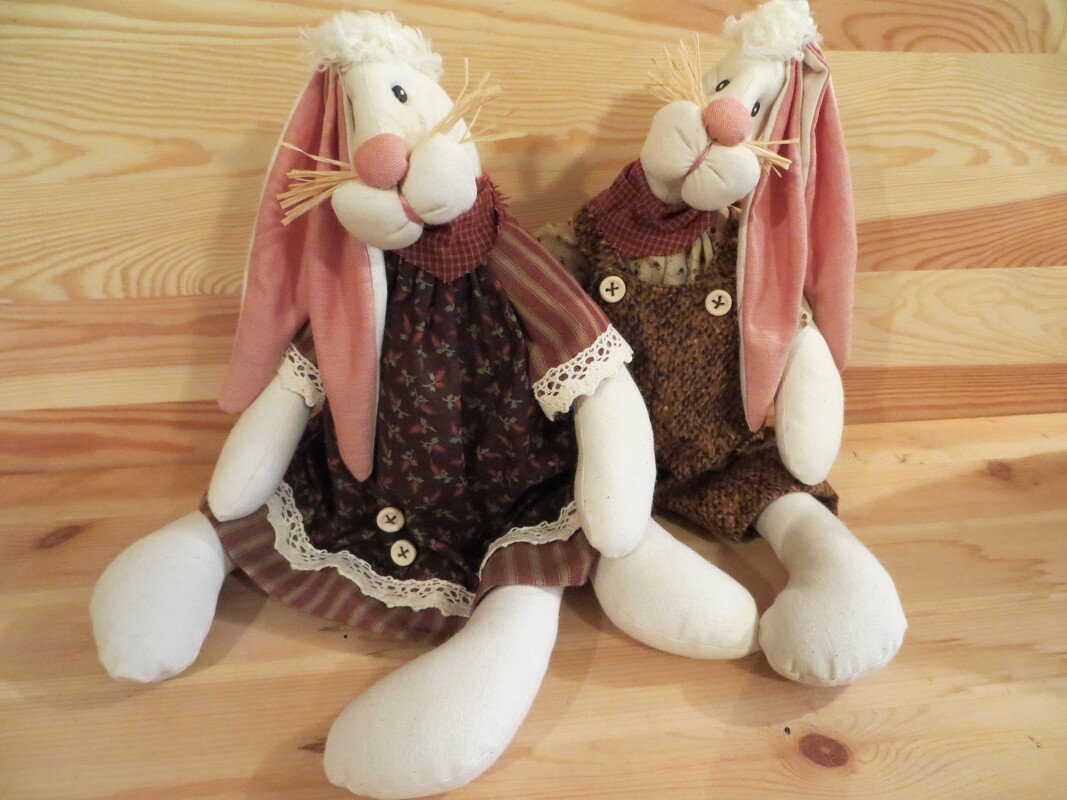 Nähanleitung Annie, das Hasenmädchen, sitzend - Bild 2