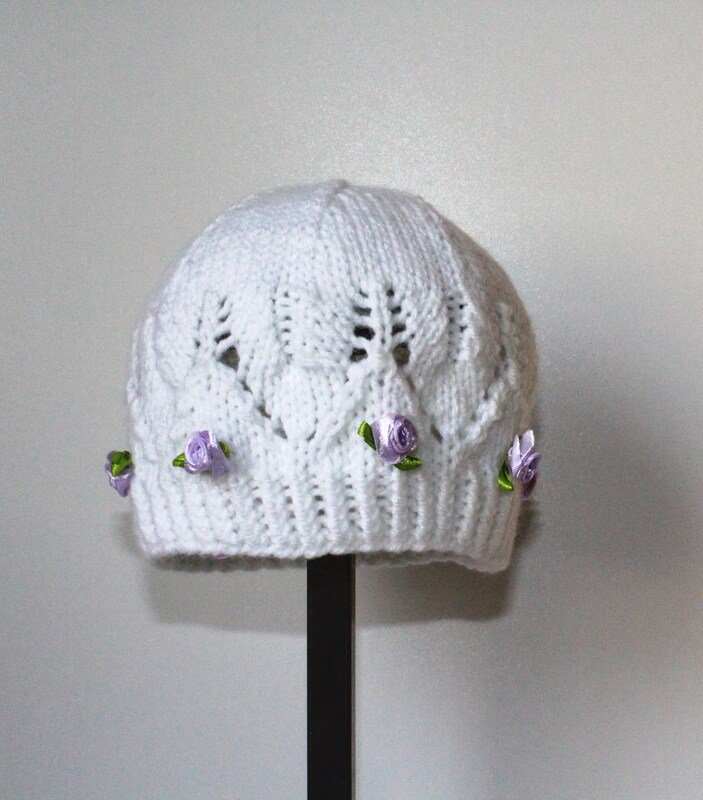 Strickanleitung Babymütze mit Ajourmuster 4 - 10 Monate - Bild 2