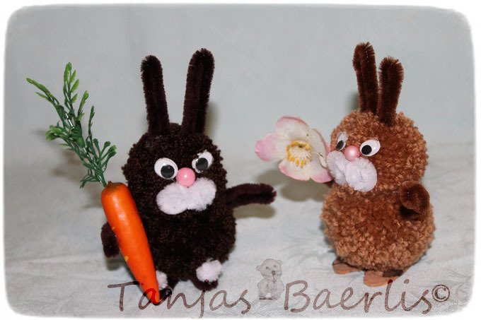 Osterhase Pompon-Hase Bastelanleitung
