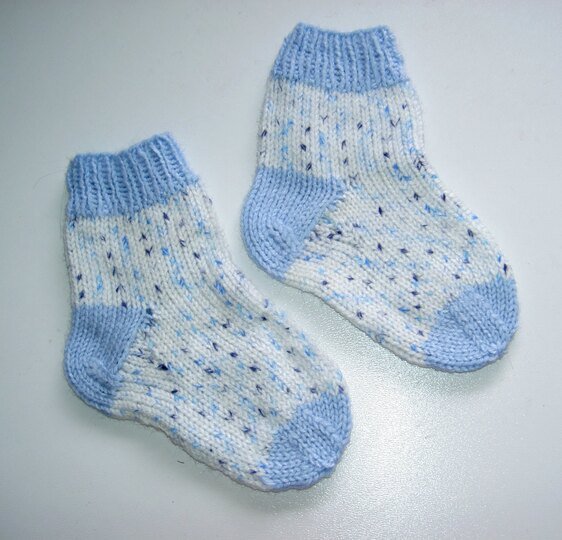 Strickanleitung Baby-Socken, Gr. 22/23