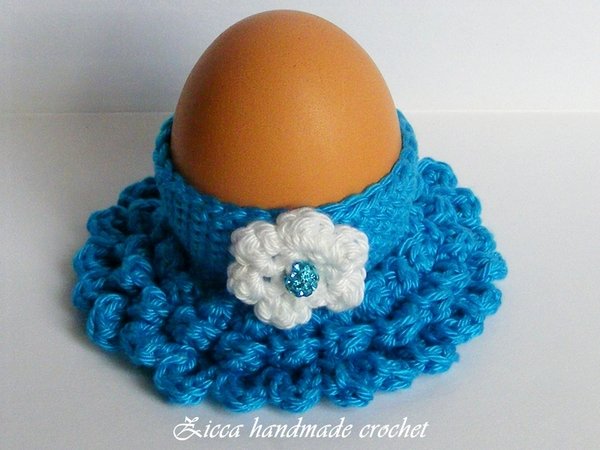 Crochet Easter egg cozy, egg holder 
