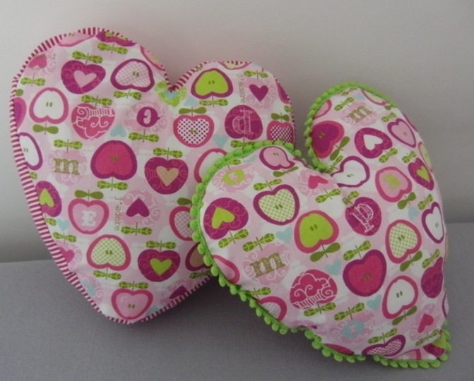 Valentines Day heart-shaped cushion / heart pillow