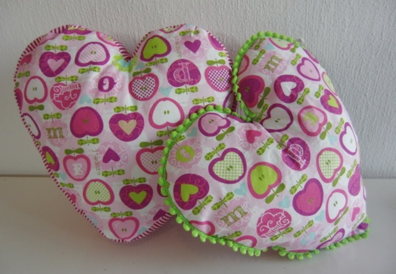Valentines Day heart-shaped cushion / heart pillow