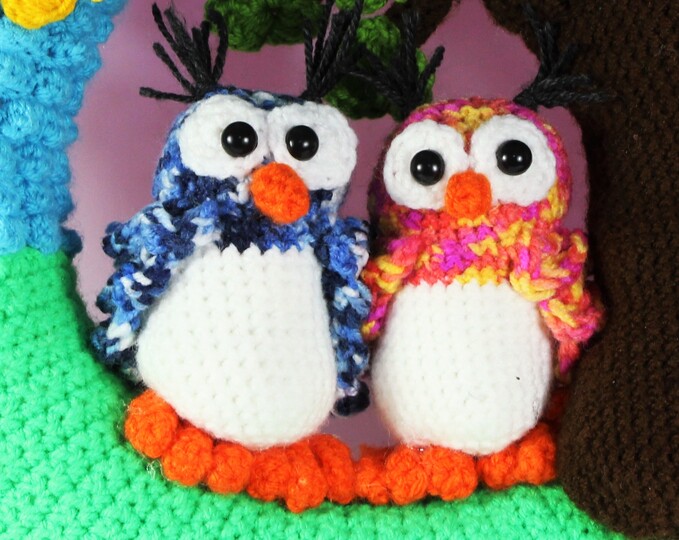 Door Wreath Owl Couple in Love - Crochet Pattern