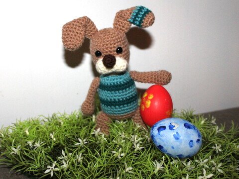 Osterhase gestreift Häkelanleitung