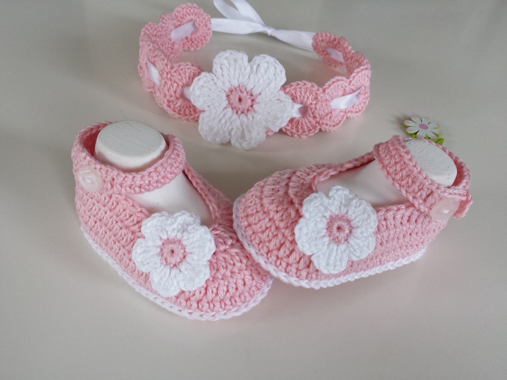 Crochet Babyset Shoes / Headband