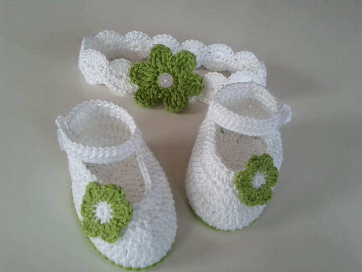 Crochet Babyset Shoes / Headband