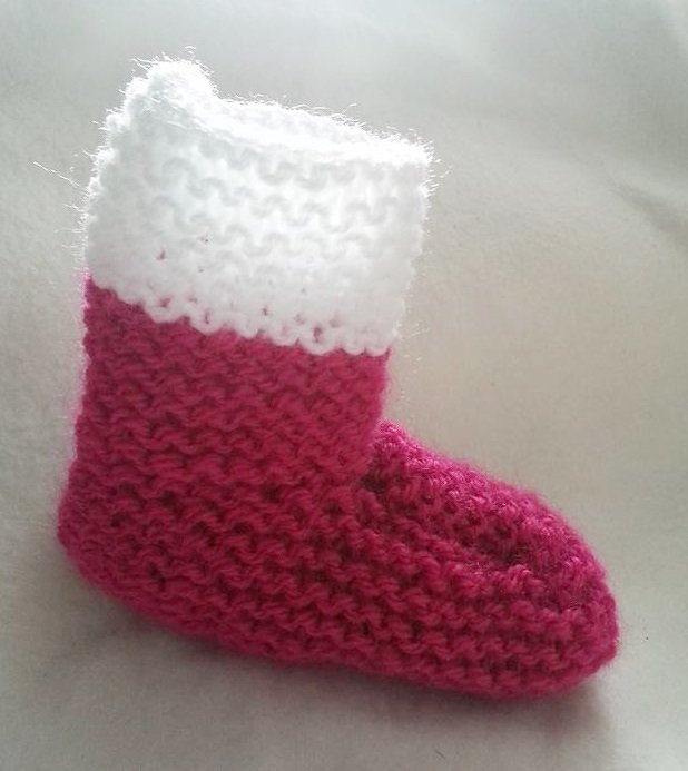 Strickanleitung Babyschuh, Babystiefelchen - bis vier Monate tragbar für Mädchen - Bild 2