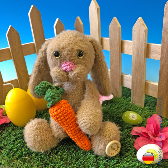 Häkelanleitung Amigurumi Hase Stups und seine Mohrrübe