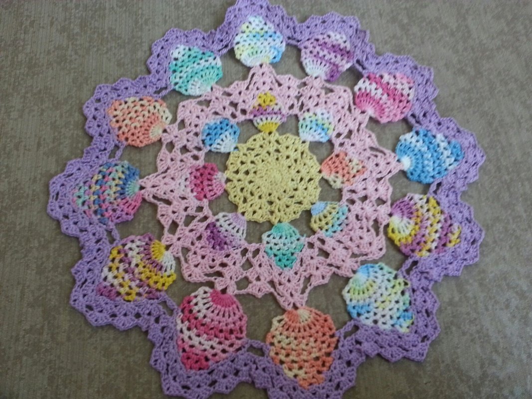Candied Eggs Doily PDF