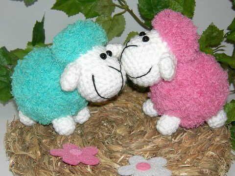 Nicht nur zu Ostern: Schafe - so flauschig! Häkelanleitung als PDF