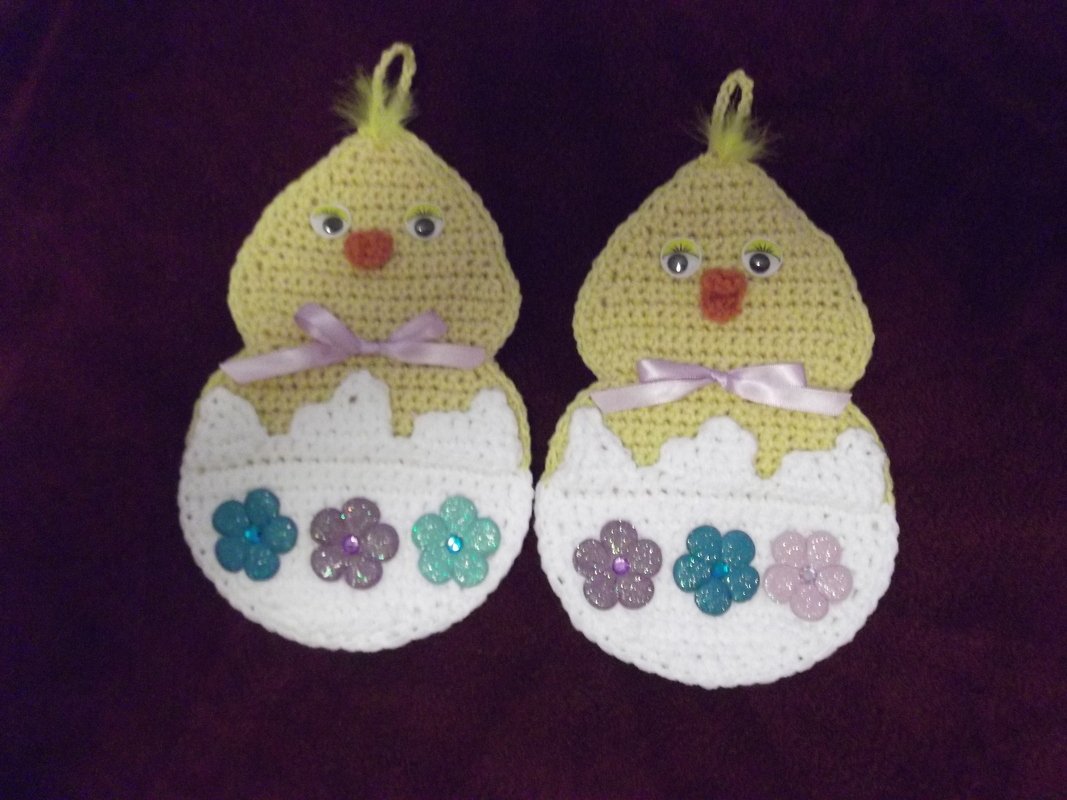 Hatching Chick Potholders PDF
