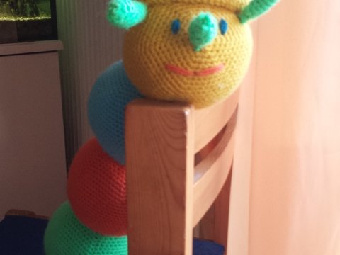 Schlaf-schön Kuschelraupe Florentine Häkelanleitung 