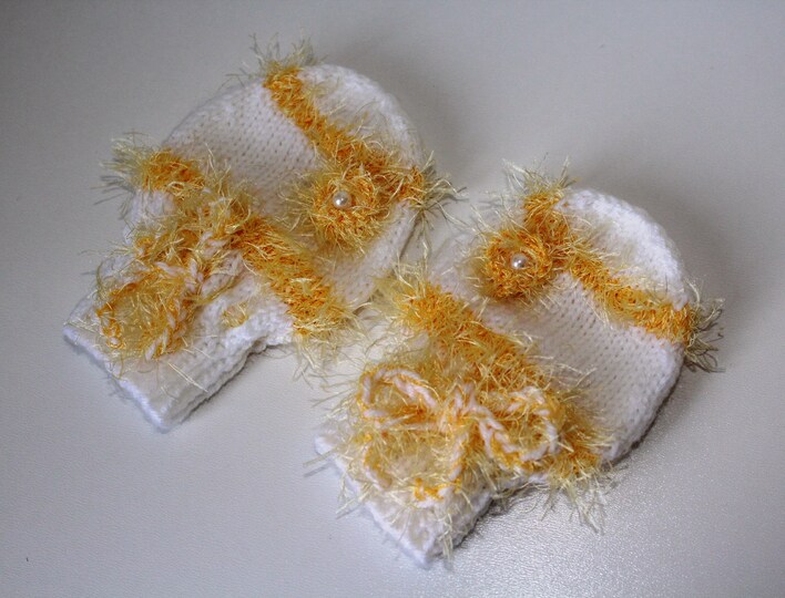 Strickanleitung Baby-Handschuhe "Mia", ca. 4 - 10 Monate