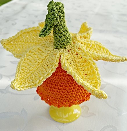 Egg Cozy "Daffodil" - Crochet Pattern