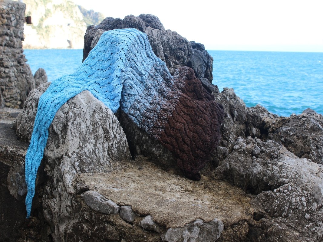 Strickanleitung Meereswellentuch