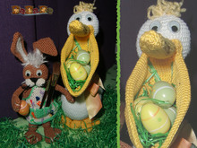 Pelikan Pete und Hase Otto, bereiten sich auf Ostern vor - gehäkelt von Dadade 