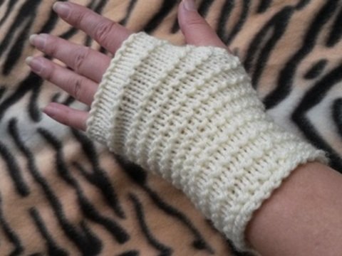 Strickanleitung Pulswärmer- Auch für Anfänger geeignet