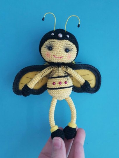 Anleitung Biene „ LiLia „ 15 cm groß 