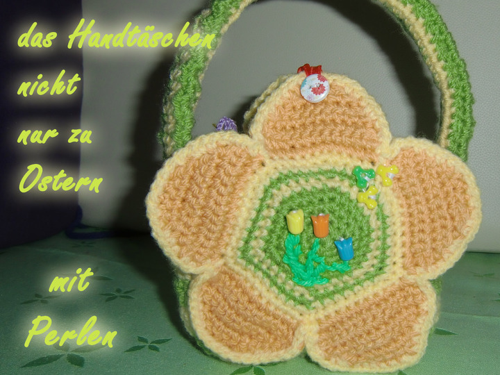 zuerst Osterkörbchen mit Schaf, dann kleine Tasche, - gehäkelt von Dadade 