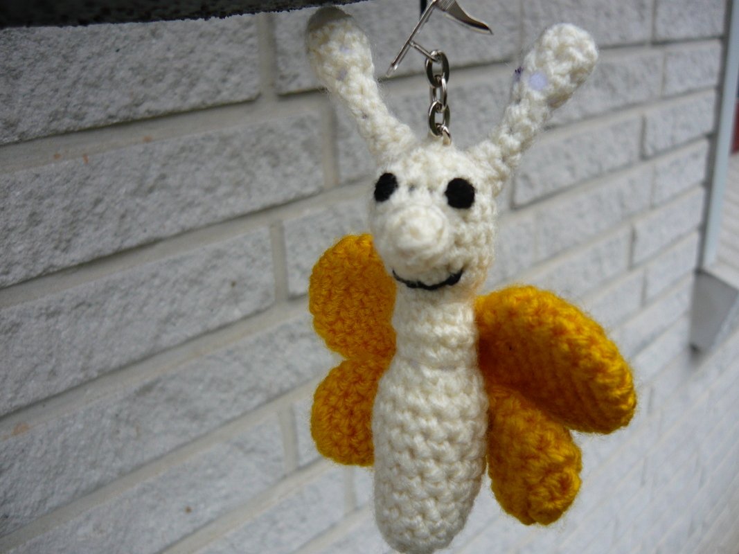 Häkelanleitung Schmetterling Schlüsselanhänger / Geschenkanhänger