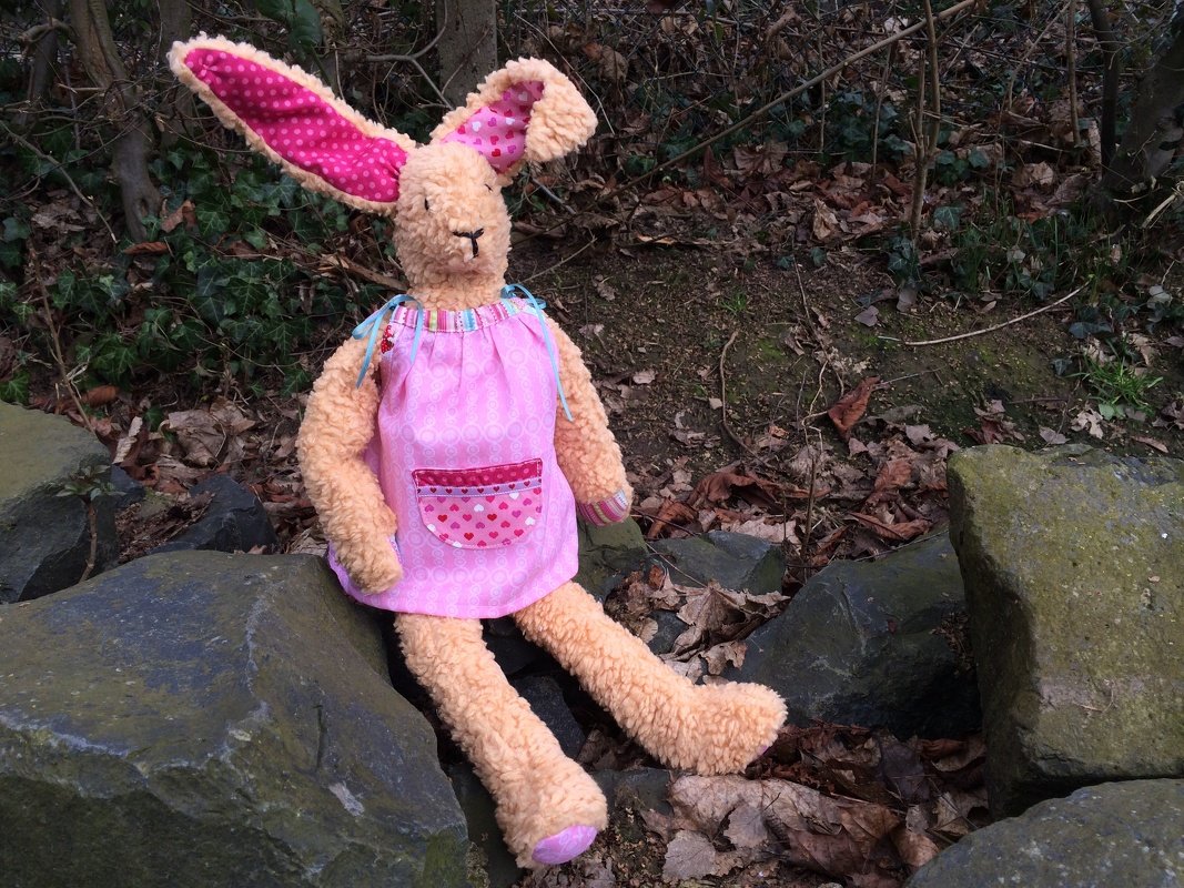 Nähanleitung und Schnittmuster Hase Rosalinda