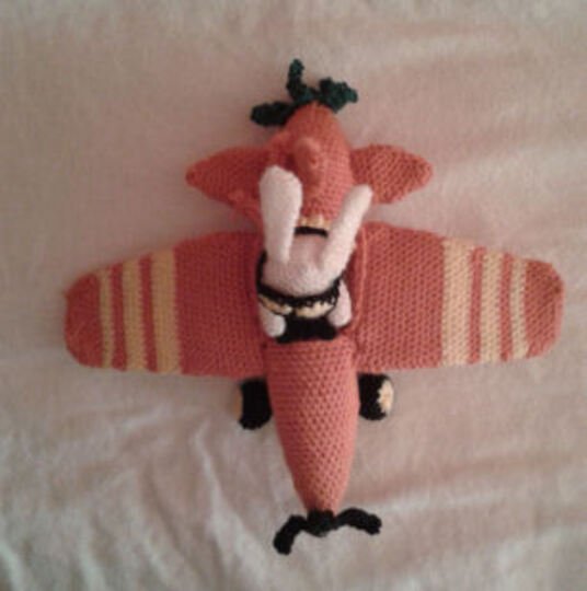 Hase Hopsi im Flugzeug