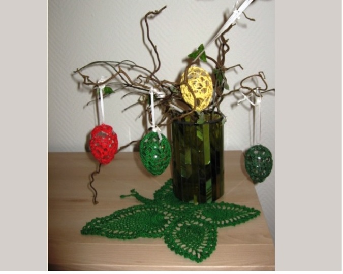 Schmetterlings-Deckchen, ca. 27 X 21 cm