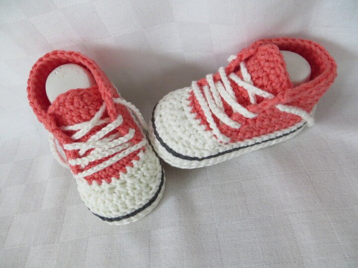 Häkelanleitung für Baby-Turnschuhe (#2)