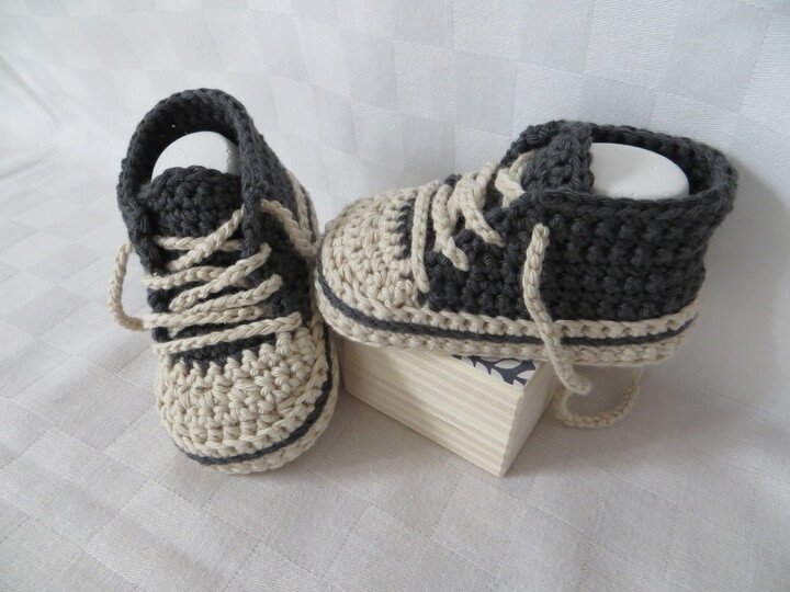 Häkelanleitung für Baby-Turnschuhe (#2)