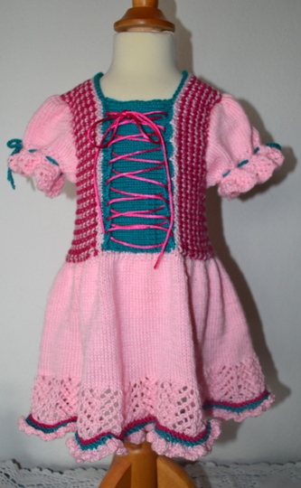 Baby Dirndl * Gestrickt * GR. 74 - 80 * Frühling