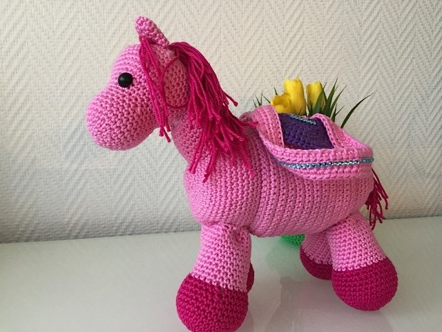 Kostenlose Häkelanleitung Tasche für Mädchen als Pferd - Bild 4