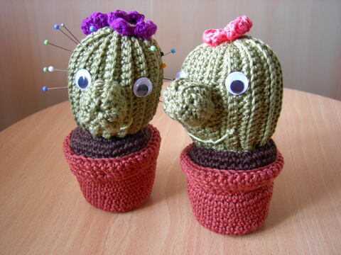 Häkelanleitung Nadelkissen Amigurumi Kaktus